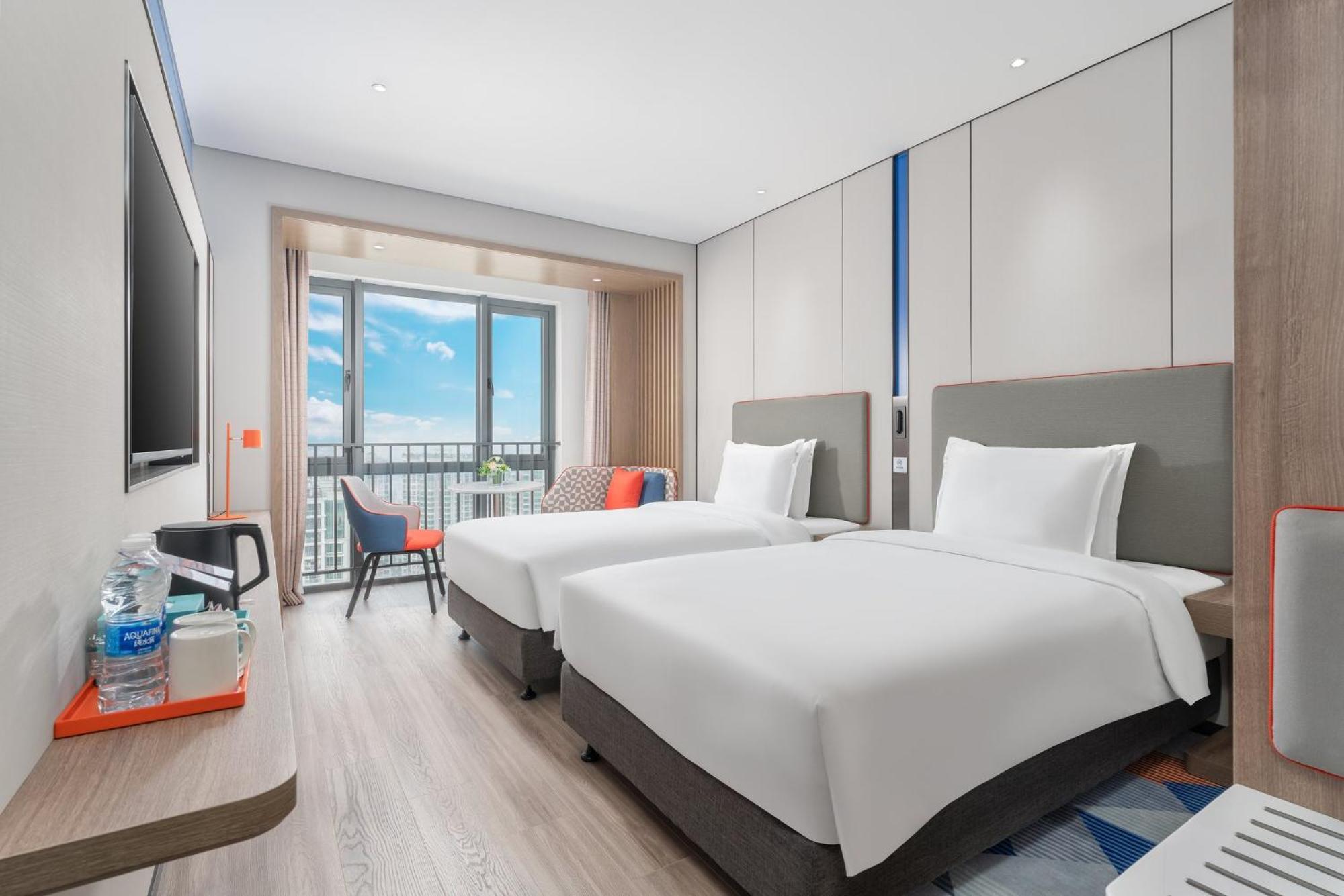 Holiday Inn Express Guangzhou Panyu Dashi By Ihg Buitenkant foto